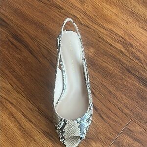 Kelly & Katie Brown Heels Sleek Design